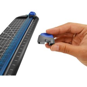 imageWestcott 16697 Paper Cutter Blade Replacement Set for MultiPurpose Trimmer 2 Pack
